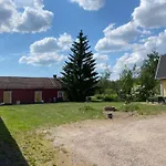 Freia Nukari